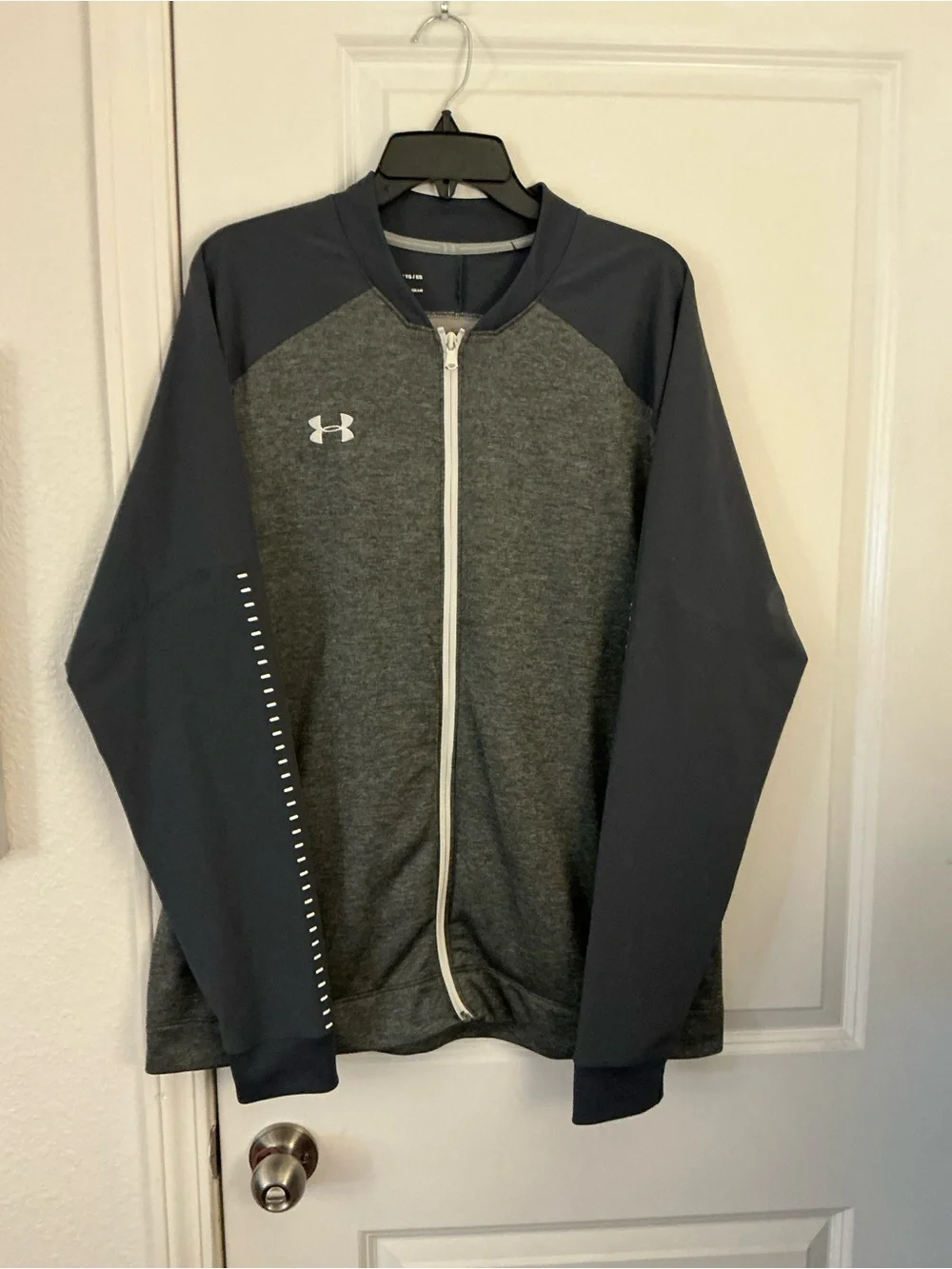 Under Armour Men's XL ColdGear Loose Full Zip Hybrid Jacket Gray NWOT